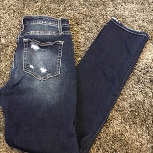 Daytrip by The Buckle Skinny Jeans